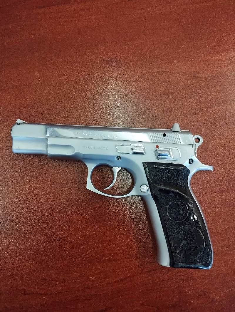 KAMU GÖREVLİSİNDEN CZ 75 B