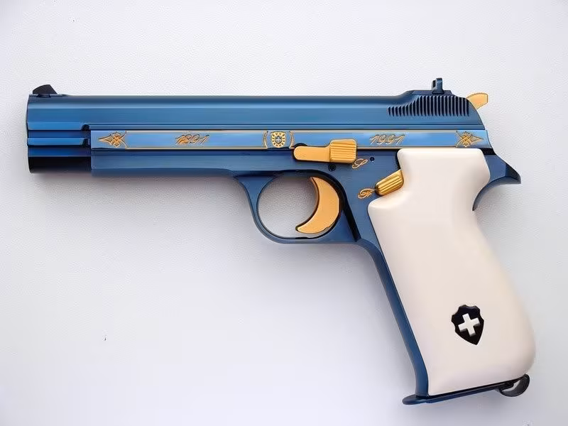 Sig Sauer P210 700. yıl Özel Üretim