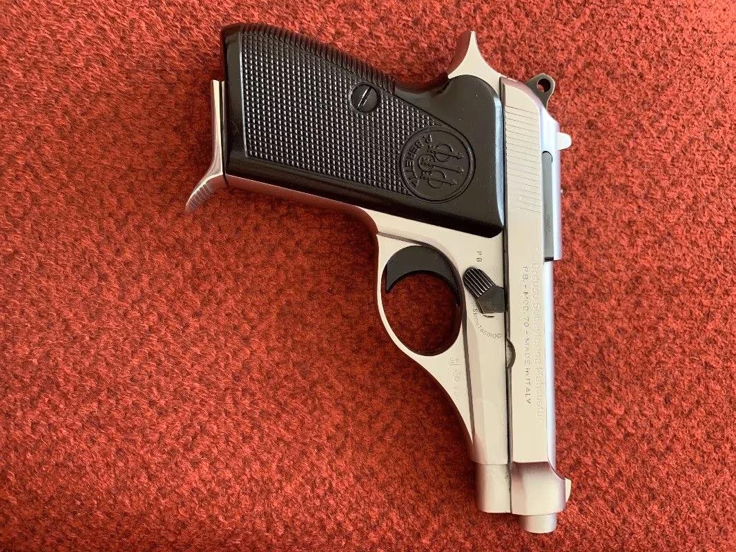 Memurdan Temiz Düğmeli Beretta 7.65 Mod 70