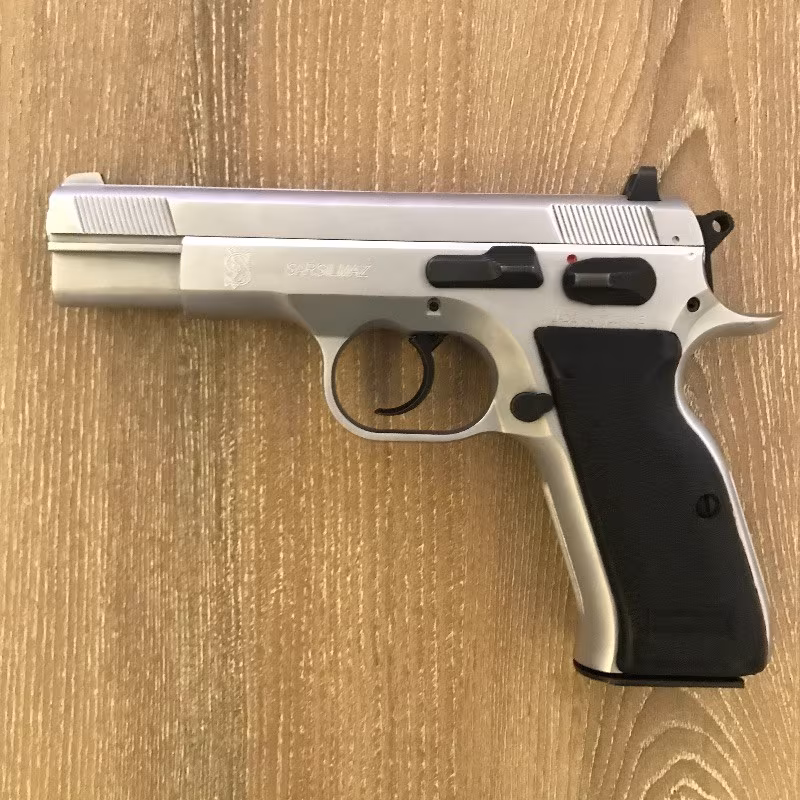 EMNİYET MENSUBUNDAN SARSILMAZ KILINÇ 2000