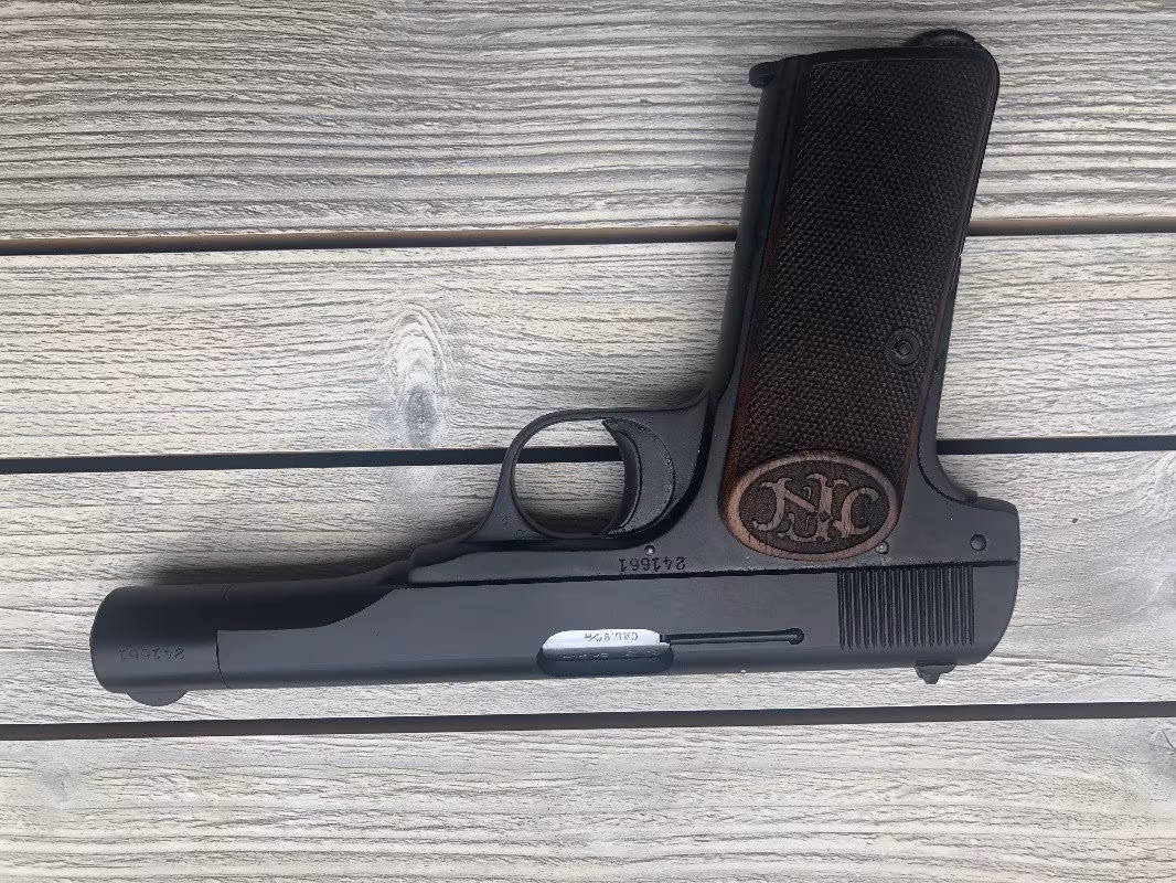 Belçika Browning Yüzük namlu 9.17 ceviz kabze