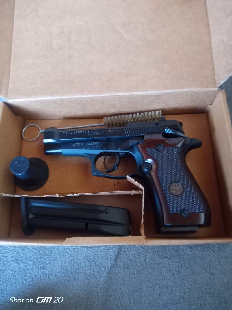 Baretta 7.65 temiz tabanca