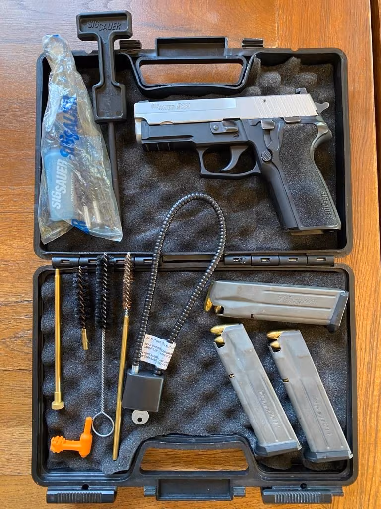 4.750 $ P229 Two Tone USA Sig Sauer