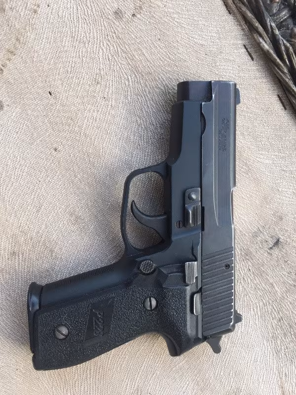 İlk sahibinden P 228 Sig Sauer