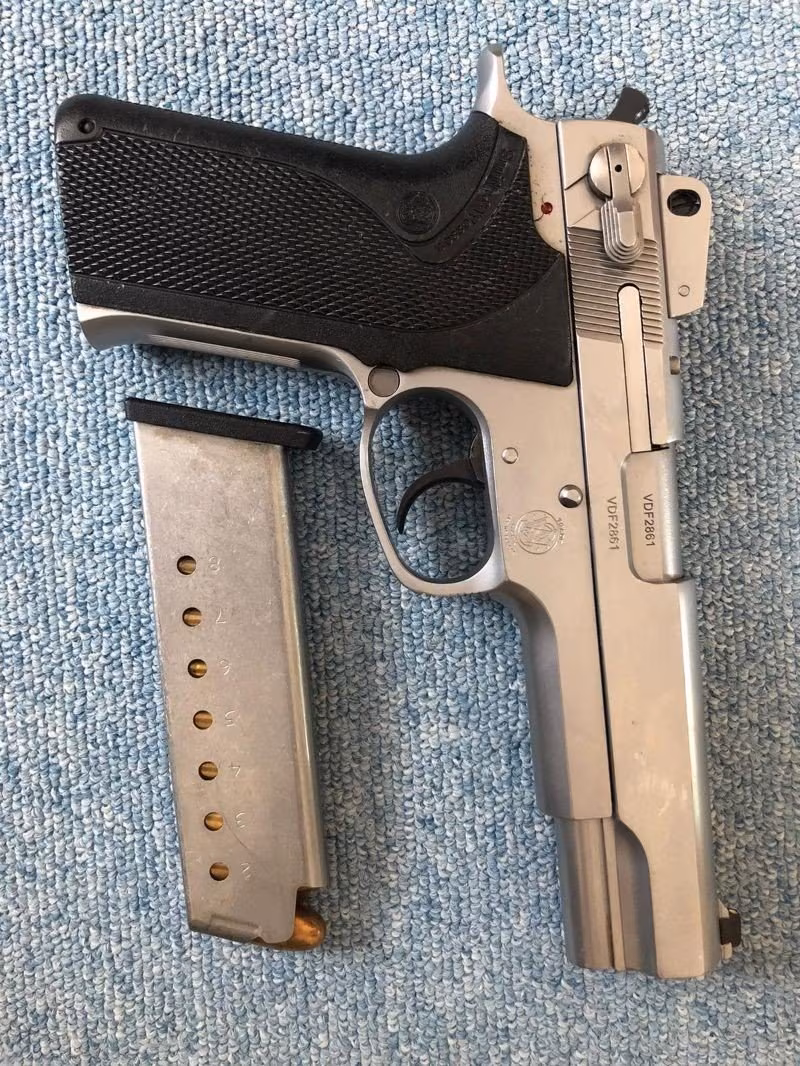 Smith & Wesson 4506-1