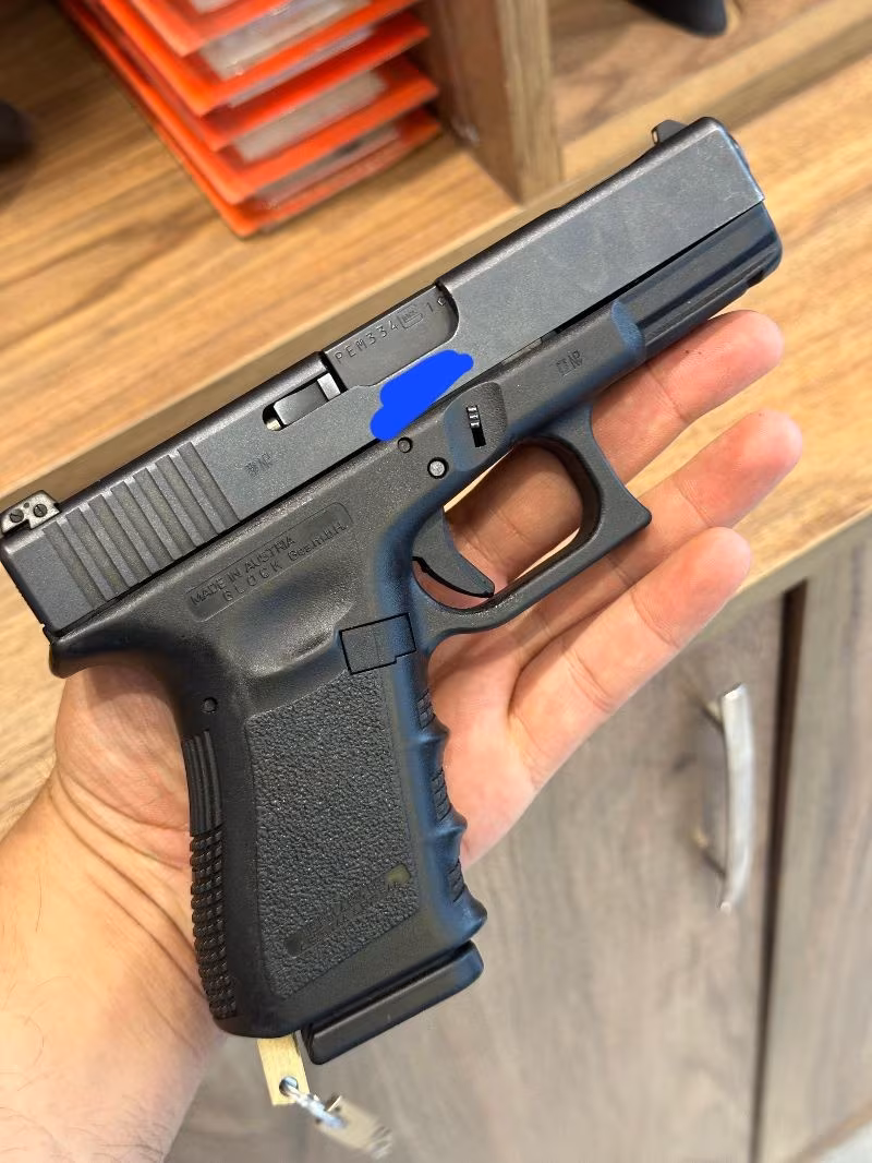 GLOCK 19 C ÜSTÜ DELİKLI ANAHTARLI KAMU PERSONELİNDEN