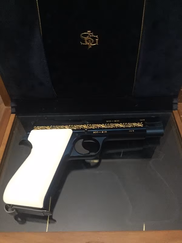 SIG 50 YILDÖNÜMÜNE ÖZEL EŞSİZ VERSİYON.