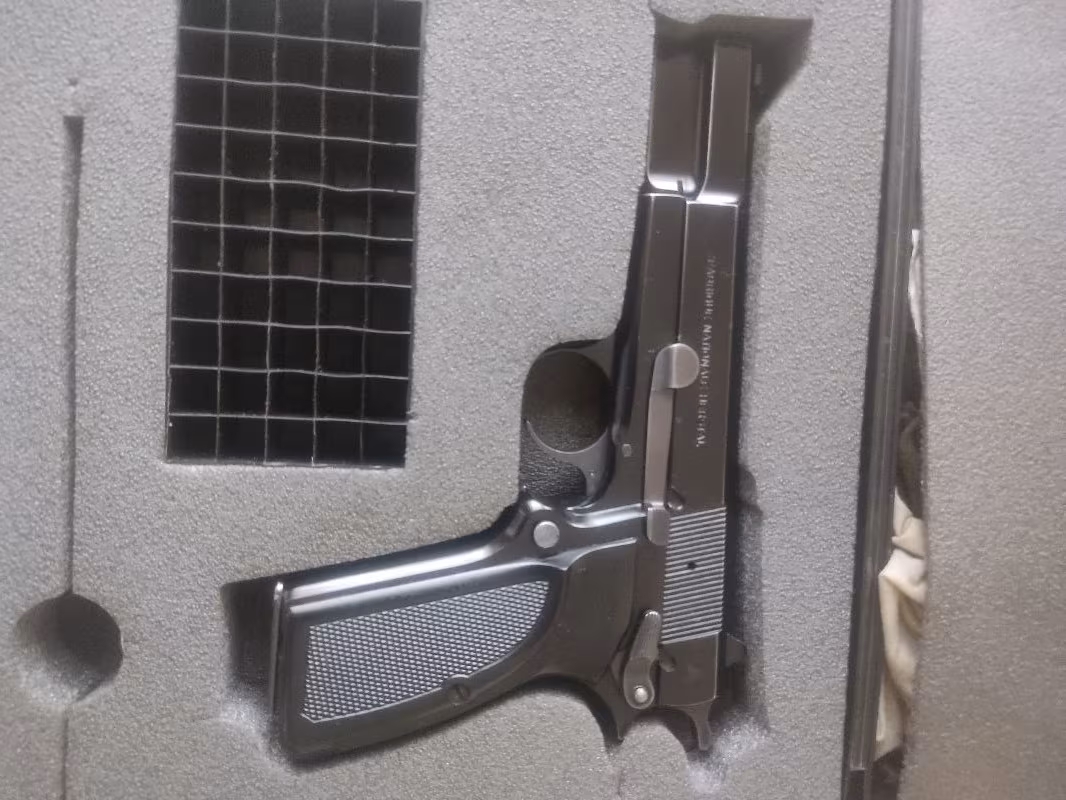 HİÇ KULLANILMAMIŞ BROWNİNG TERTEMİZ