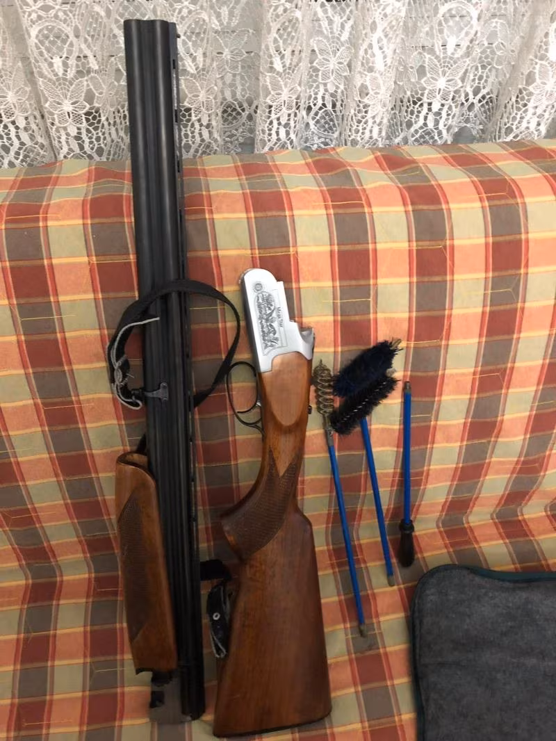 sarsılmaz süper poze tek tetik