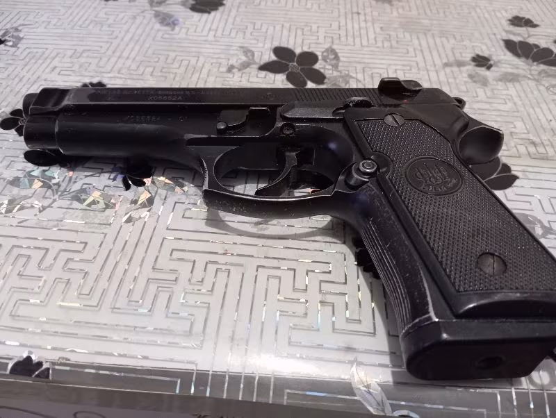 Emekli polisten baretta