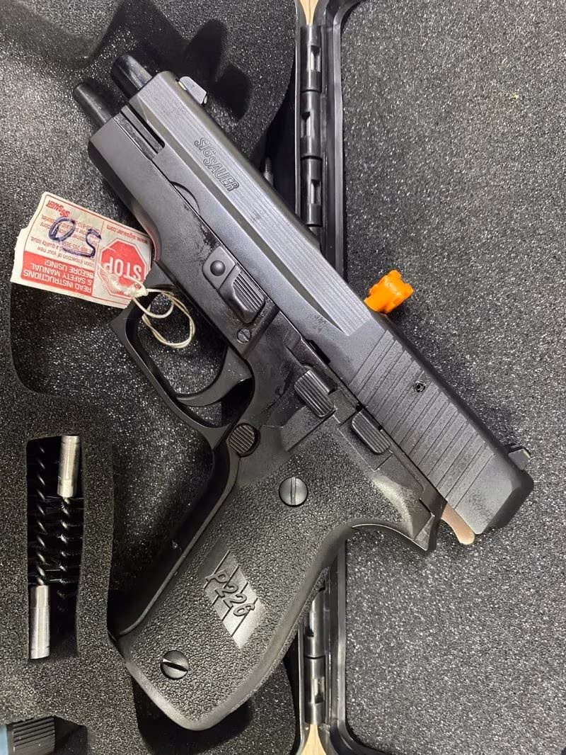 memurdan p226 sigsauer