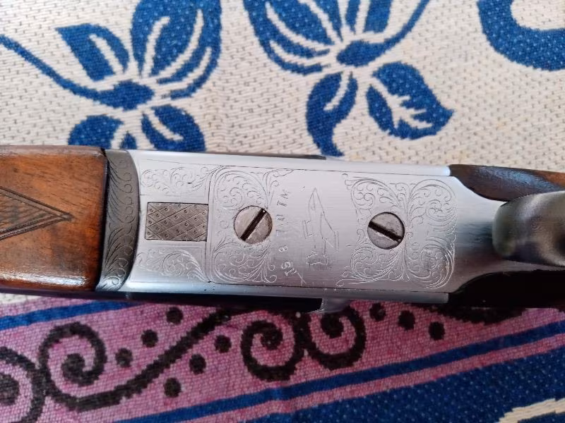 ÜZÜMLÜ ÇİFT KIRMA