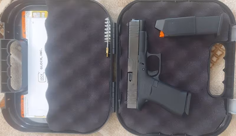 Glock g 48 mke den alınmış olup sıfırdır,sınırlı sayıda üretilmiş olup özel seridir.