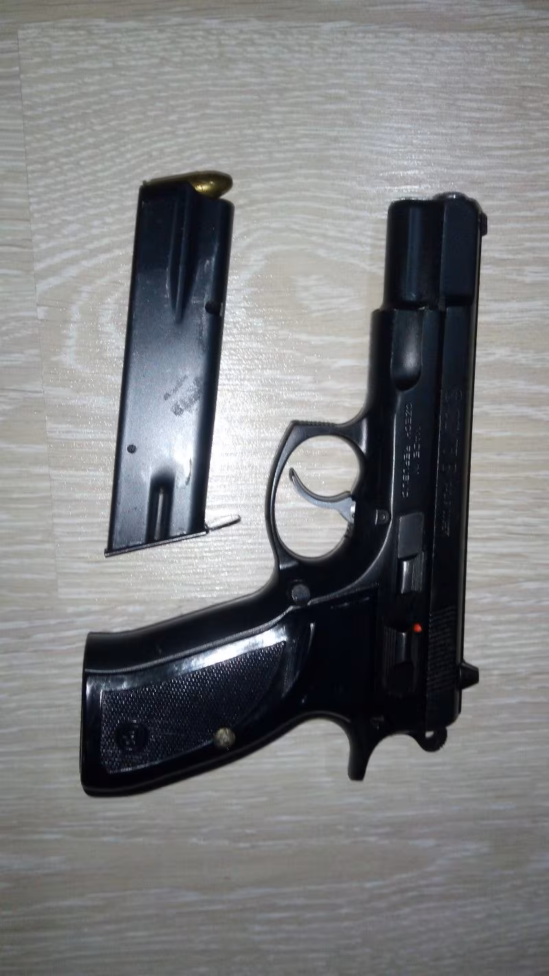 Satılık Temiz Tabanca