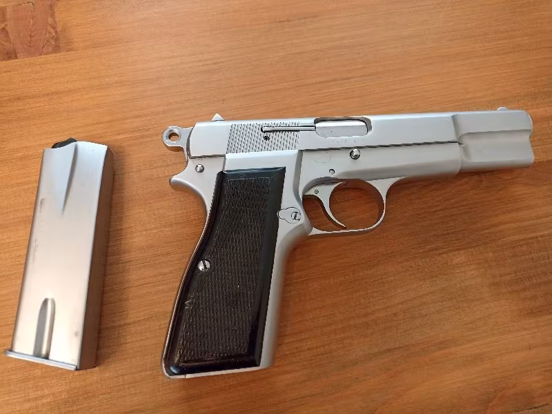 Askeri Personelden Browning 14 lü