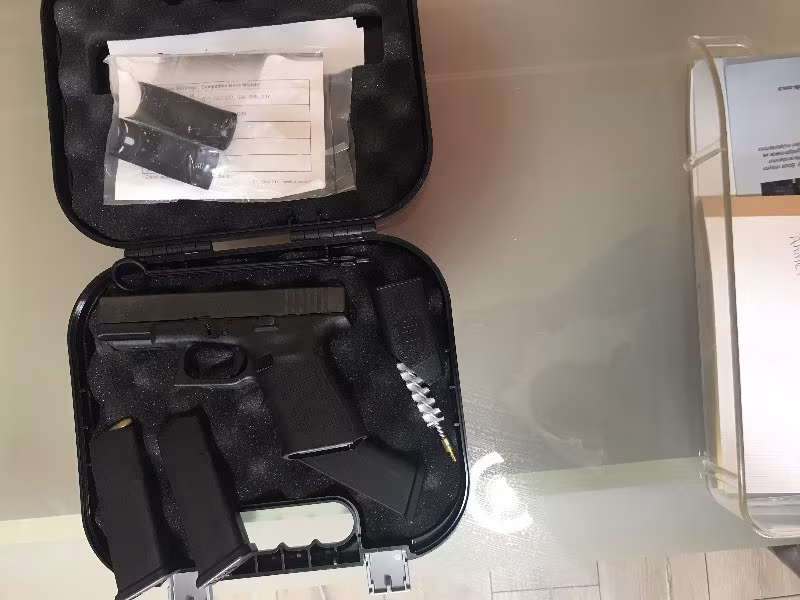 Glock 19 gen 4 sıfır kutusunda
