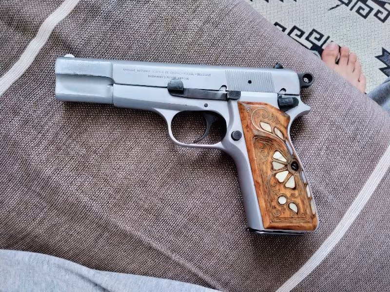 Polisten Satılık Browing