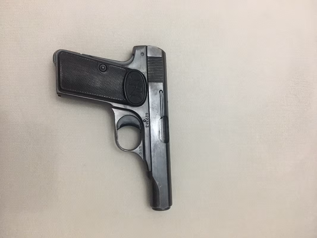 Emekli polisten Browning 1910 7.65 yüzüklü