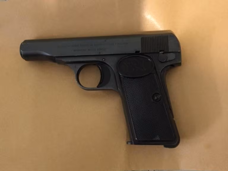 Belçika Browning 7.65 7+1  kullanılmamıştır, emsalsiz.