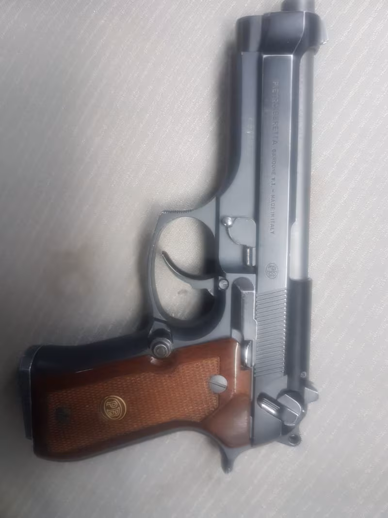 Açık beretta italyan