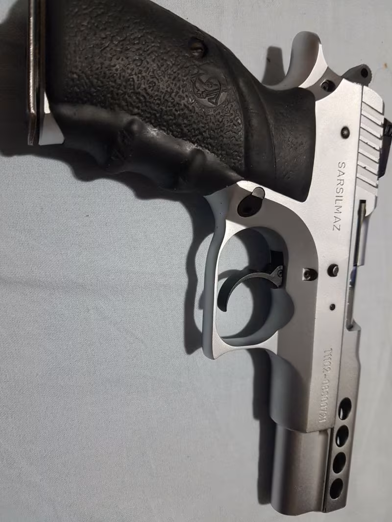 Sarsılmaz kama sport