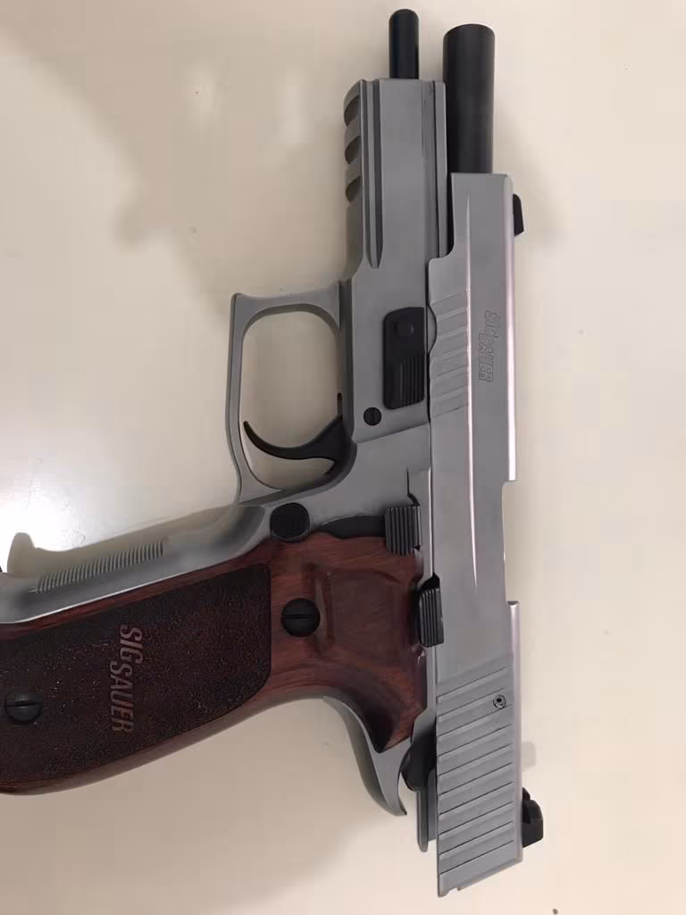 0537 061 26 44 ... Bütün Silah Modelleri Uygun Fiyata Ayarlanır....