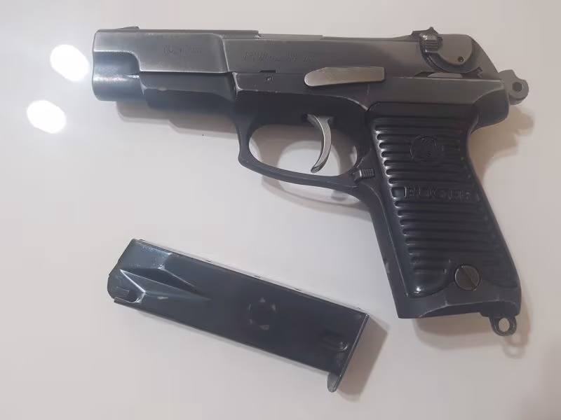 Emniyet Personelinden Ruger (15+1/ yedek şarjör)