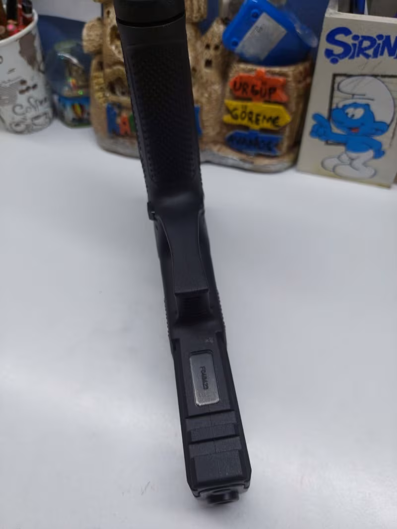 MKE çıkışlı f-10 F tam boy