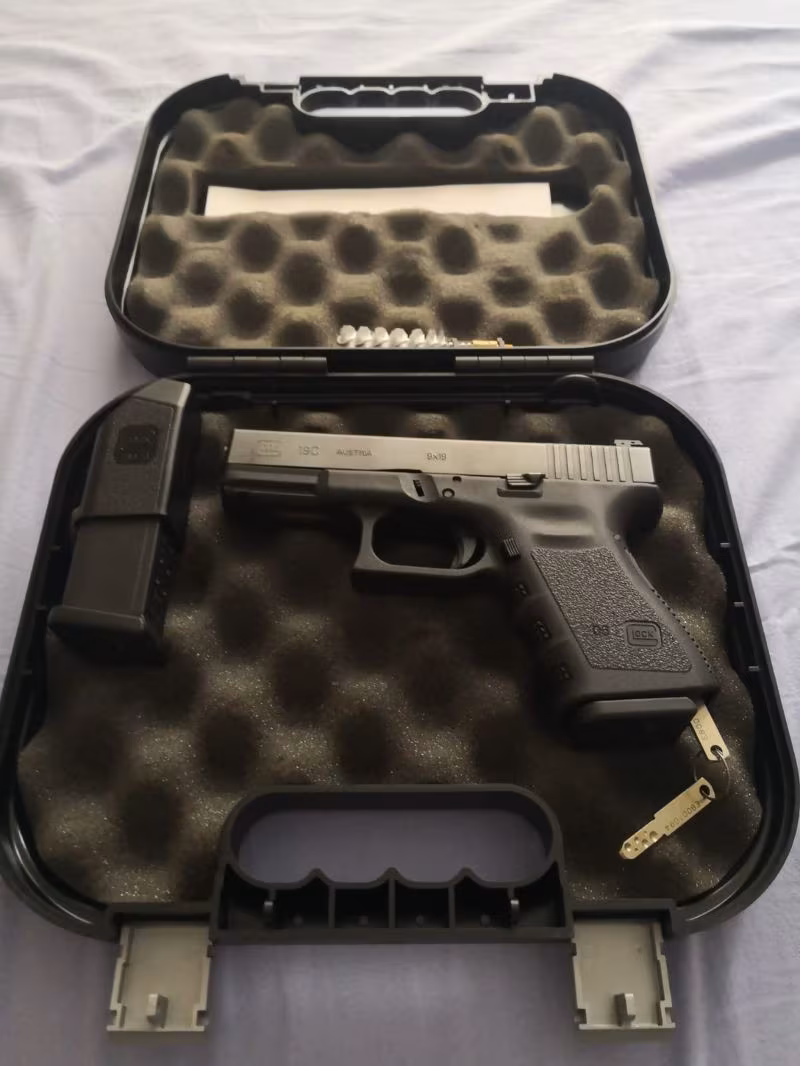 Glock 19 C delikli, anahtarlı model