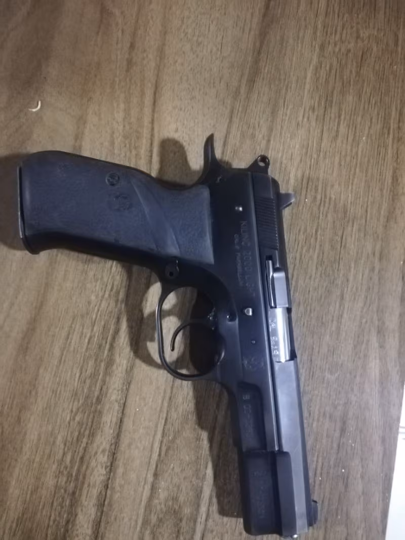 Sarsılmaz kılıç. 2000.light 9mm tabanca