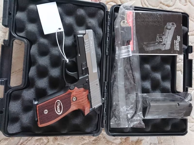 Sig Sauer P229 Two Tone 15+1