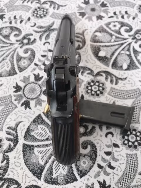 Ruhsatlı silah satışı