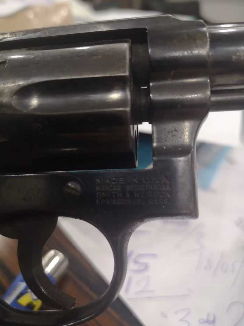 ACİL SATILIK  HİÇBİR SORUNU YOK  38 kalibre Smith wesson