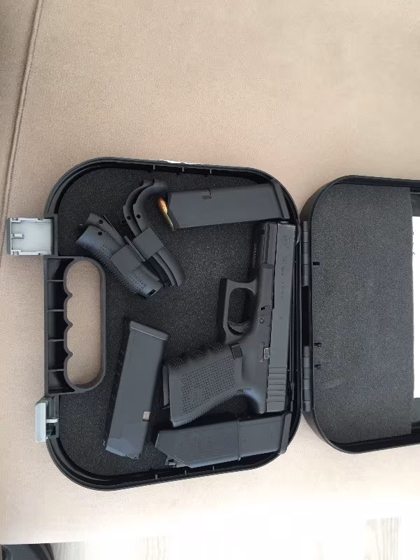 GLOCK 19 C GEN 4 ( POLİS MEMURUNDAN )
