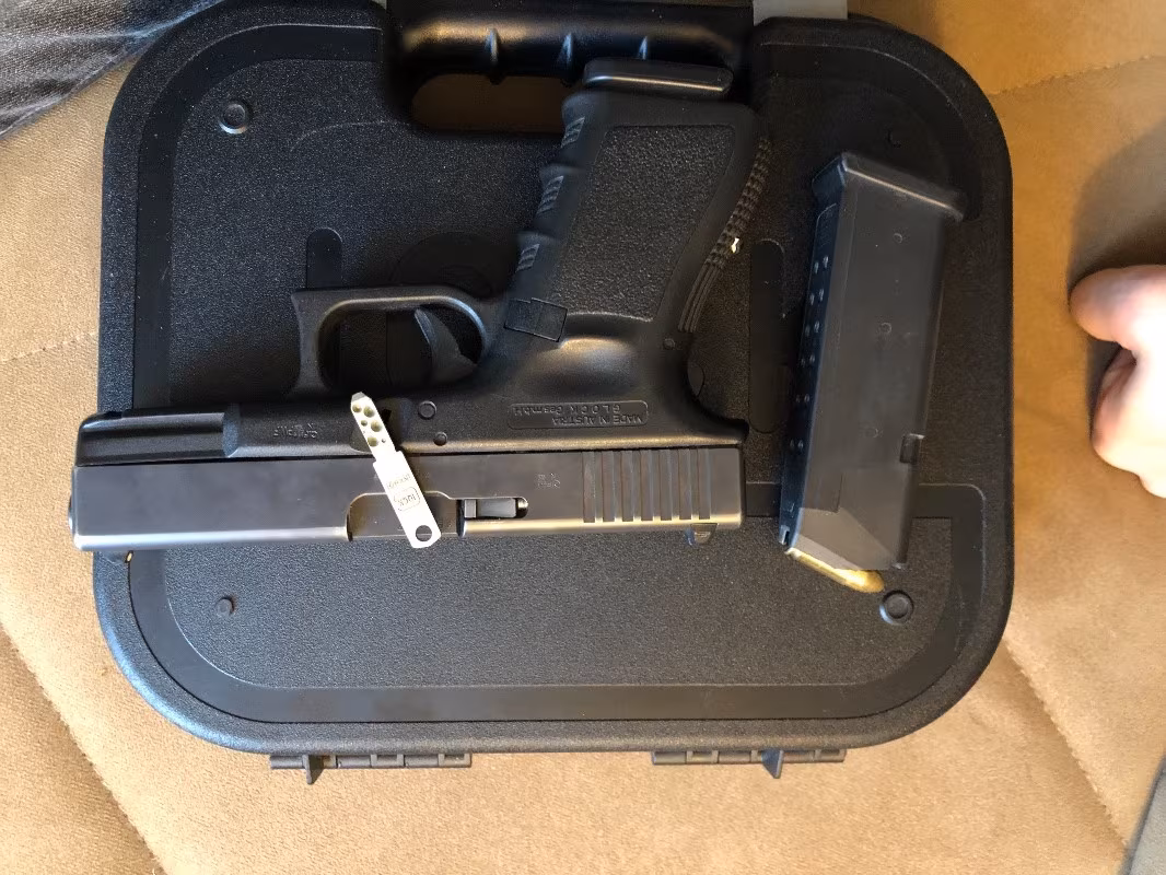 Glock 19 anahtarlı