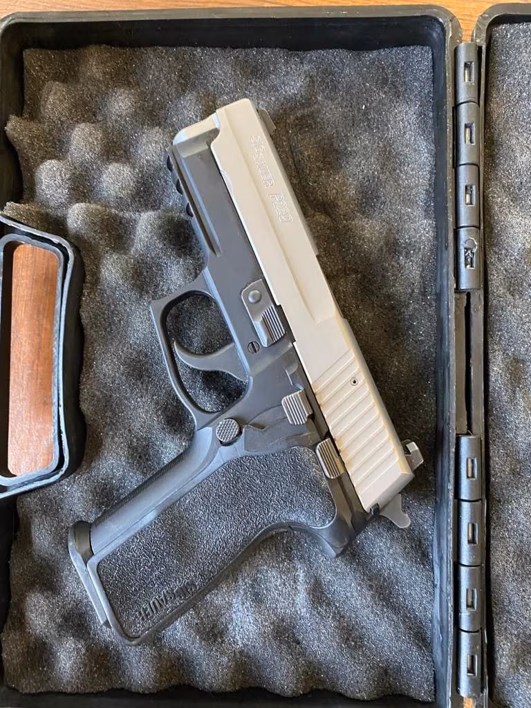 4.750 $ P229 Two Tone USA Sig Sauer