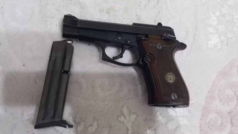 BERETTA F 81 (7,65mm)