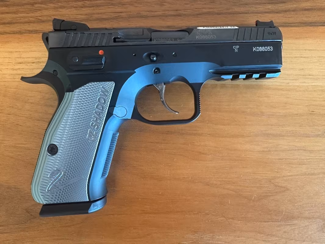 Kamu görevlisinden sıfır cz shadow2 compact