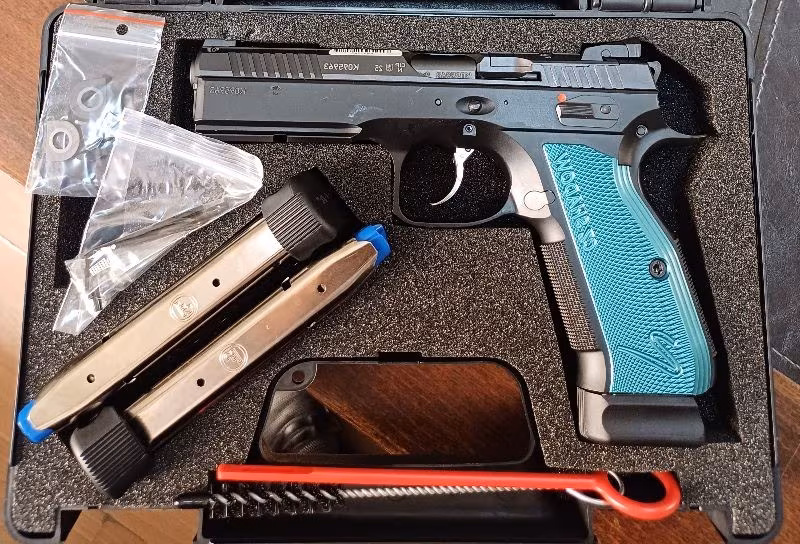 Kamu görevlisinden sıfır cz shadow 2