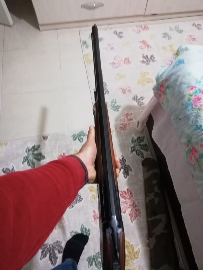 Az kullanılmış tek tetik enjektörlü selektörlü poze