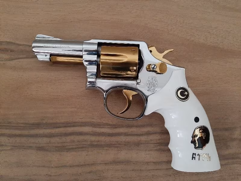 SMITH WESSON