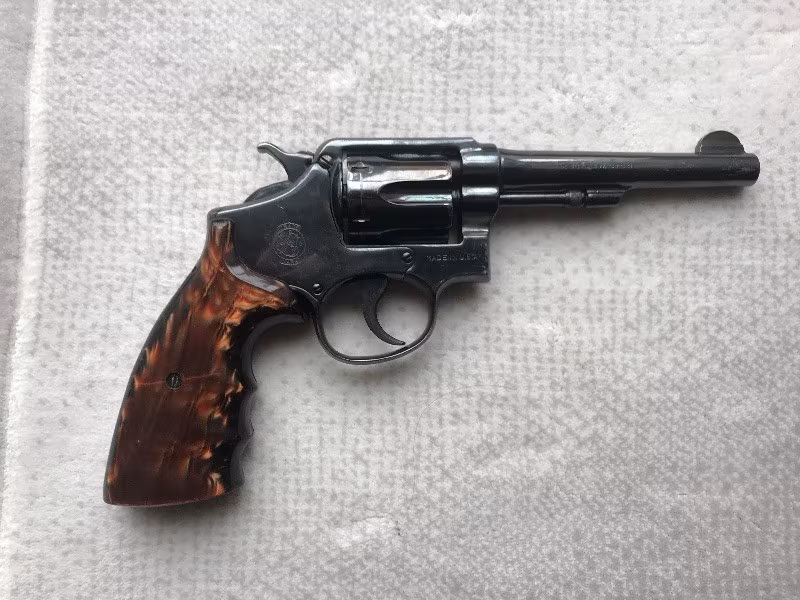 Memurdan temiz Smith Wesson 38 cal. 9.65