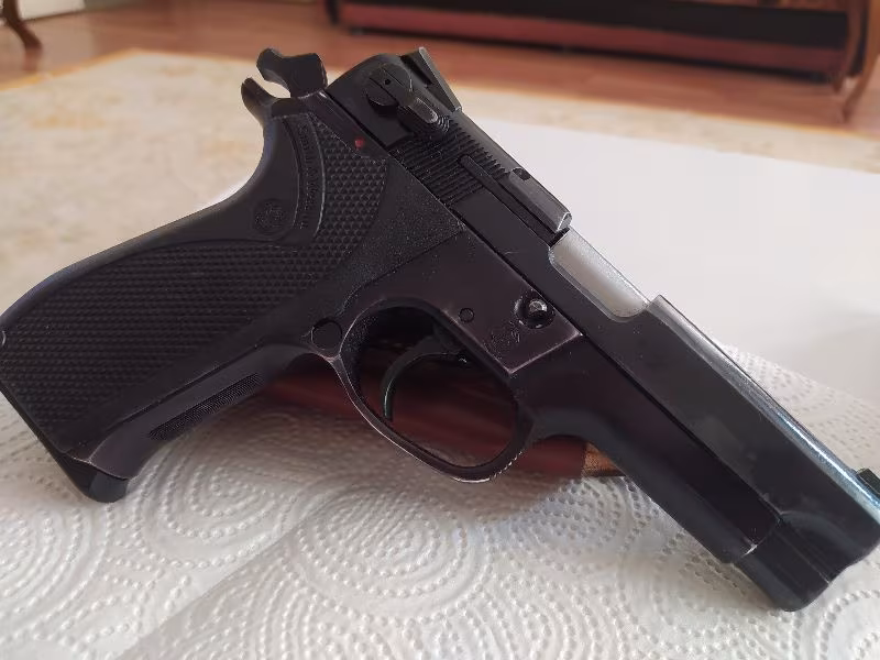Smith wesson 5904  15+1. 9 mm