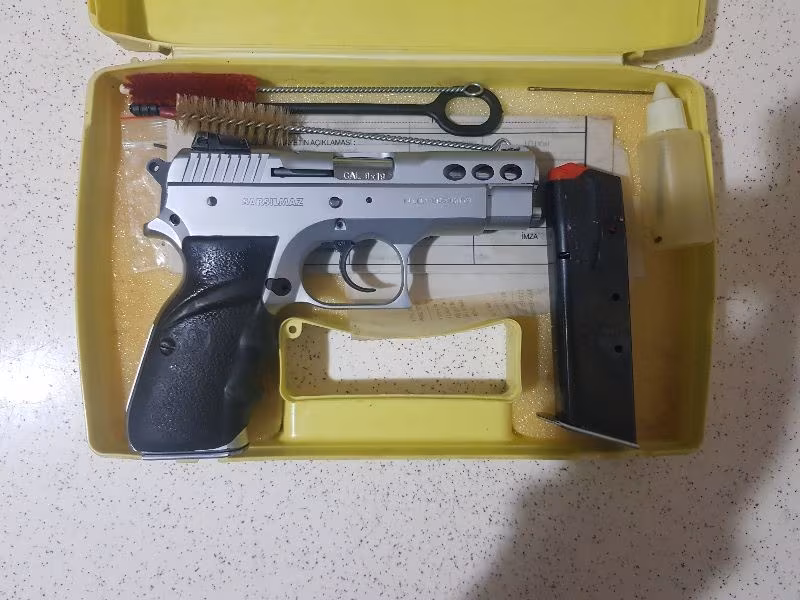 Sarsilmaz kama sport