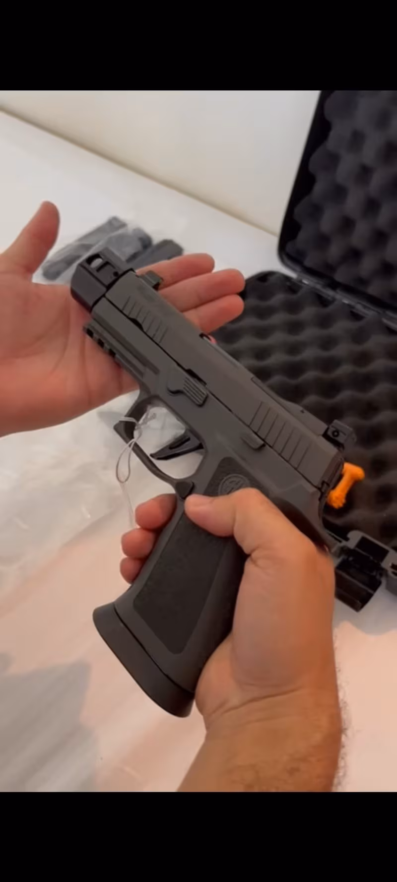 Sig  Sauer P320 X Carry Legion