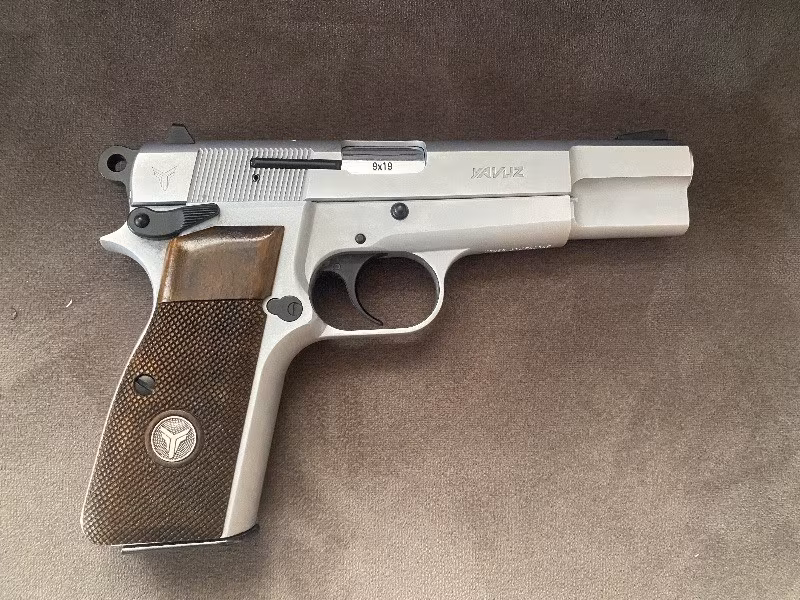 TEK EL ATEŞ EDİLMEDİ