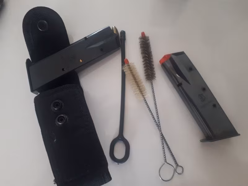 Hiç kullanılmamış Sarsılmaz Kılınç 2000 Light