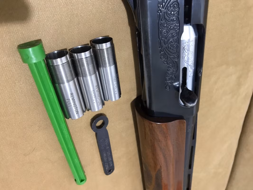 REMİNGTON 1100 LT-20