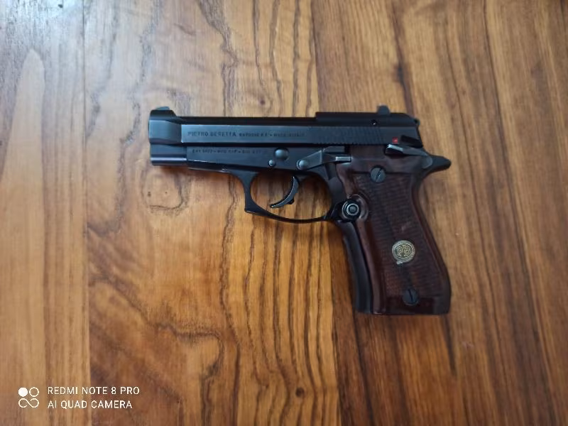 Beratta Auto 380 pierro
