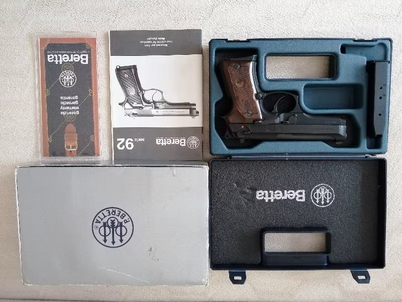 BERETTA F92 COMPACT 9 MM 13+1